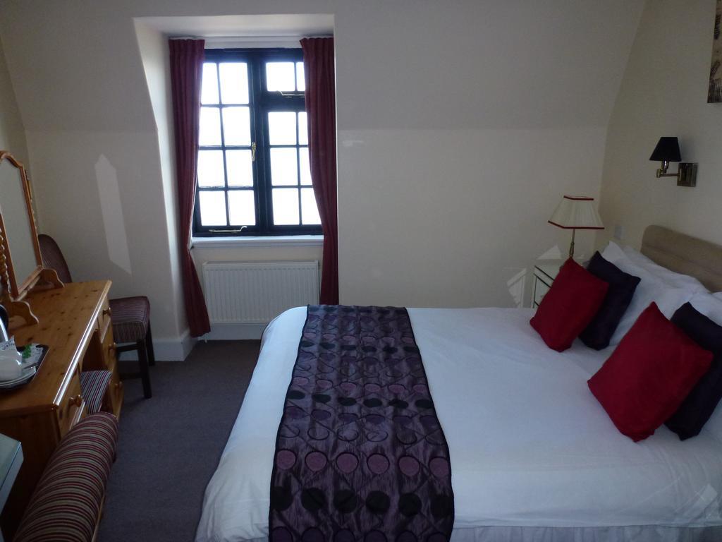 Royal Hotel (Adults Only) Истборн Екстериор снимка