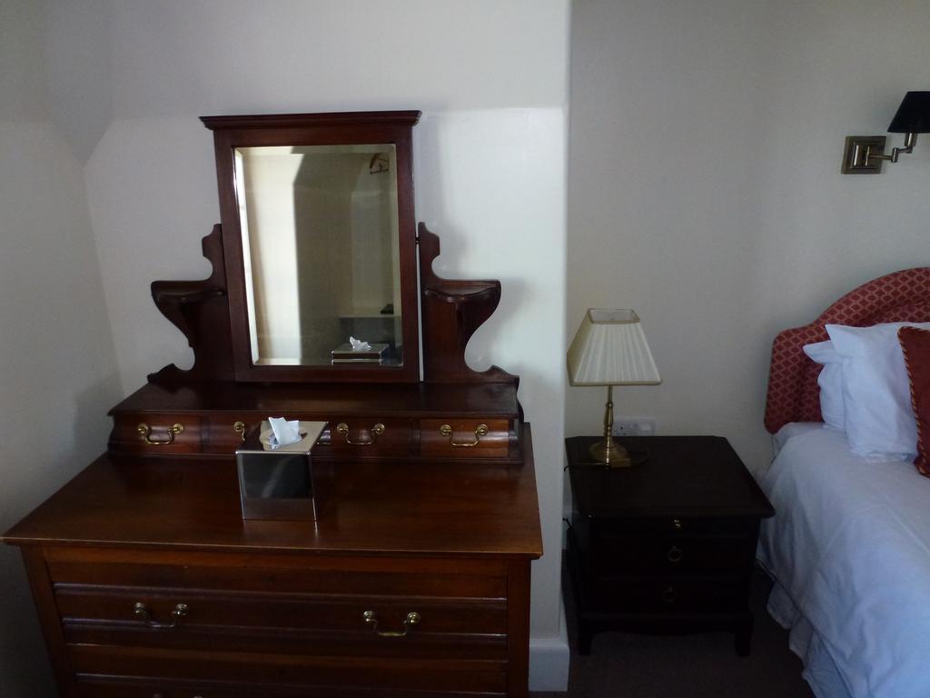 Royal Hotel (Adults Only) Истборн Екстериор снимка