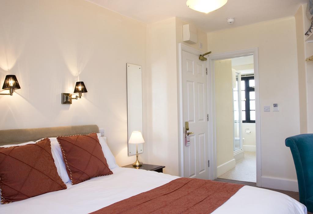 Royal Hotel (Adults Only) Истборн Екстериор снимка
